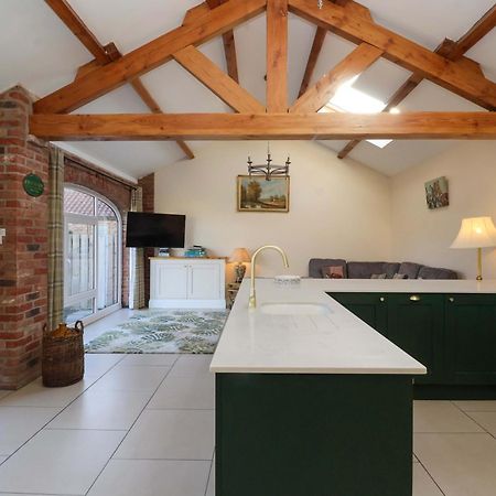 Plough Cottage Driffield Bagian luar foto